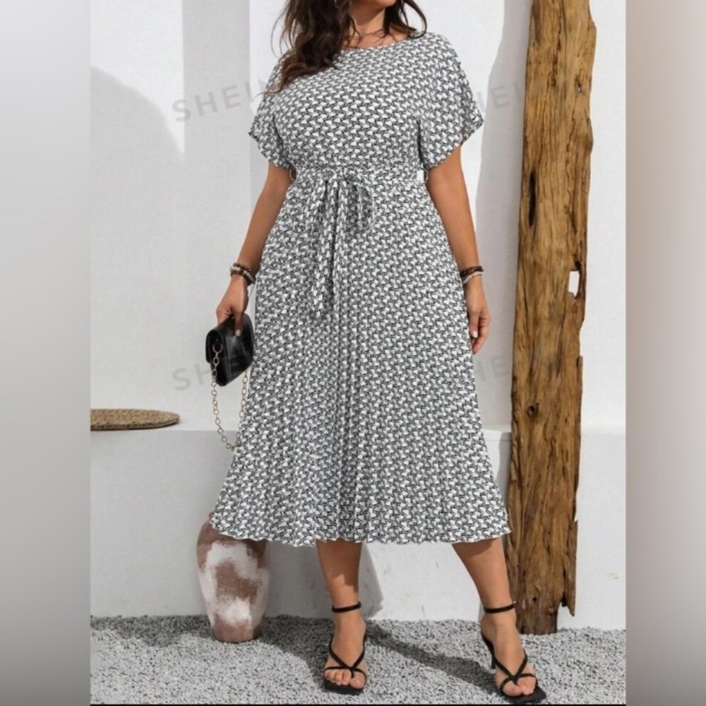 Shein, 4XL, Black/White Dress
